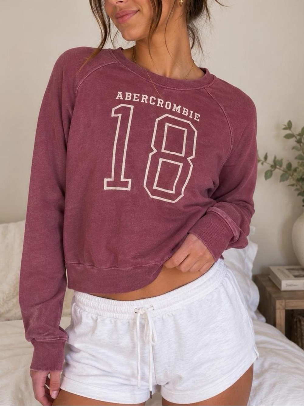 Vintage Abercrombie & Fitch Burgundy 18 Sweatshirt Small